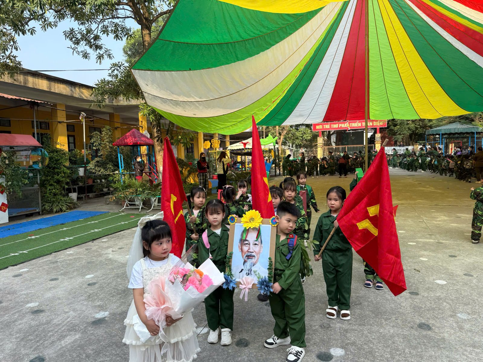 <a href='https://mnlacdao.hungyen.edu.vn/tin-tuc/truong-mam-non-lac-dao-to-chuc-ky-niem-81-nam-ngay-thanh-lap-quan-doi-nhan-dan-viet-nam-22-12-1944-%E2%80%93-22-12-2025.html'>TRƯỜNG MẦM NON LẠC ĐẠO TỔ CHỨC KỶ NIỆM 81 NĂM NGÀY THÀNH LẬP QUÂN ĐỘI NHÂN DÂN VIỆT NAM (22/12/1944 – 22/12/2025)</a>